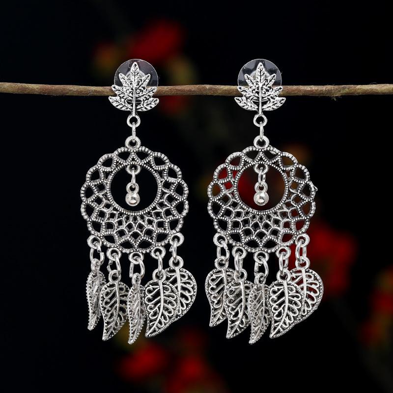 Retro Personalized Tibetan Silver Fringed Stud Earrings Long Temperament Versatile Earrings Exaggerated Metal Vacation Earrings Women