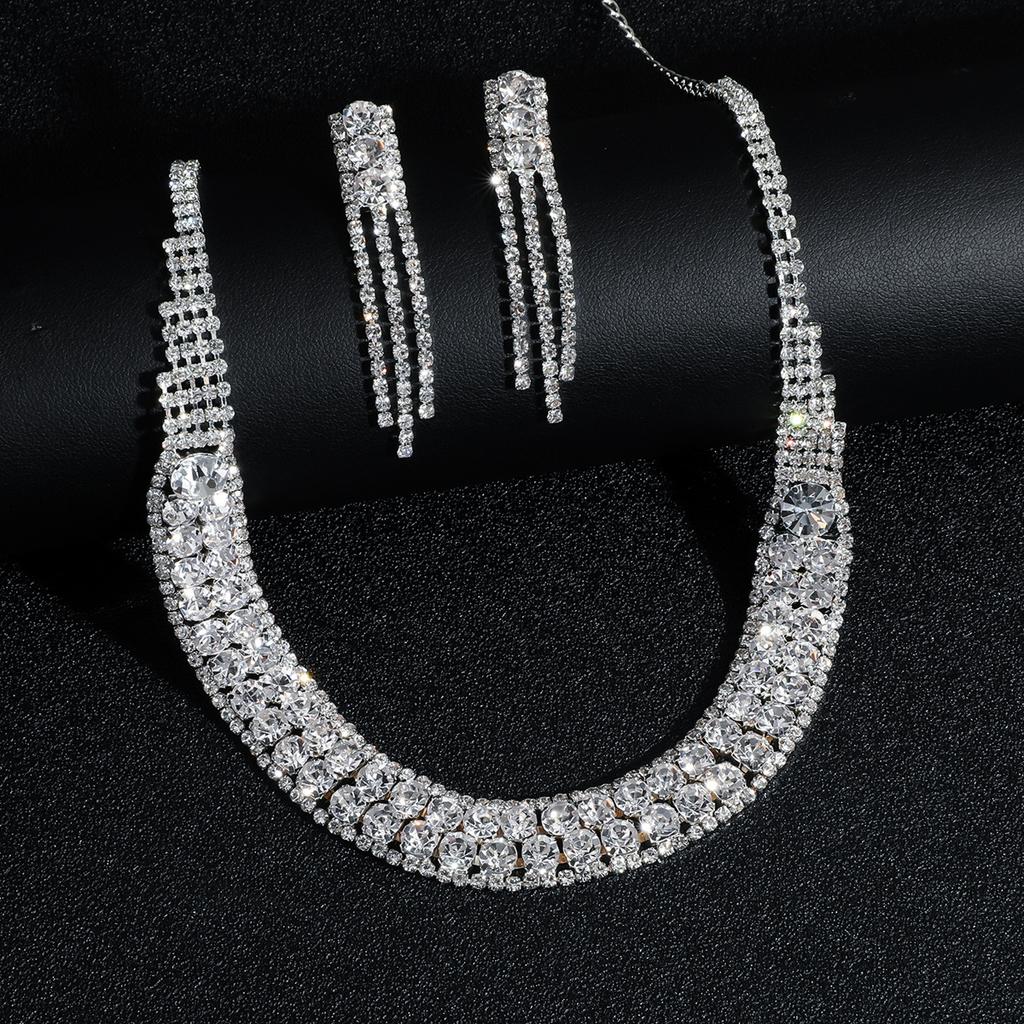 Luxuriöses superglitzerndes Strass-Halsketten-Ohrring-Set, Brautschmuck, Accessoires für Hochzeitskleider, zweiteiliges Set