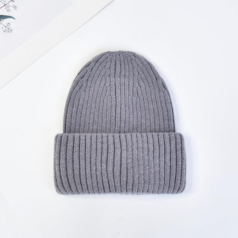 Winter Knit Beanie Hat Unisex  Custom Logo Ribbed Wool Knit Beanies Winter Luxury Warm Cuffed Beanie Hat for Women Men