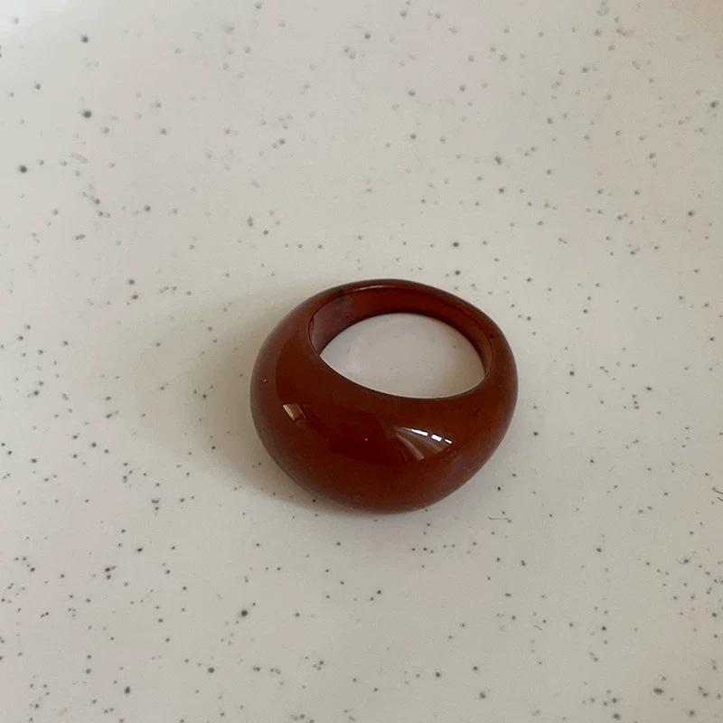 Dongdaemun Acrylharzring: Einzigartiges & vielseitiges Modeaccessoire für Frauen