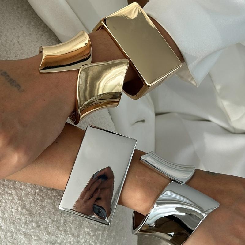 Fashionable Geometric Bangle/Finger Ring Handmade Wide Cuff Bangle Unisex Fashion Jewelry for Stylish Women and Men