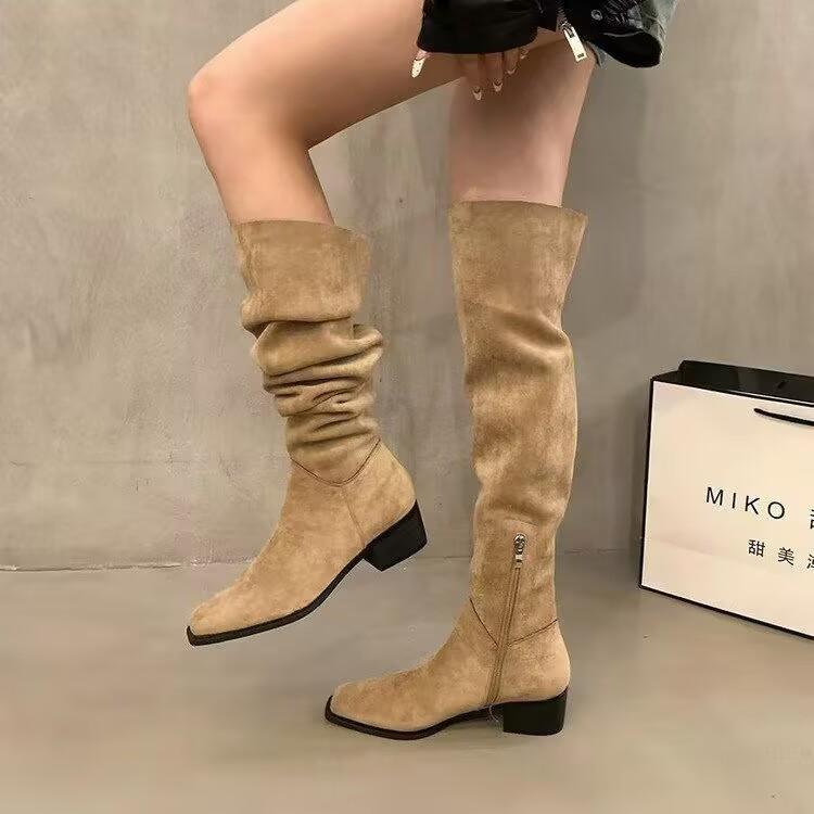 

Thick high-heeled pointed-toed skinny knee-length knight boots women s new spring, autumn and winter khaki stacked retro boots 40 хакі