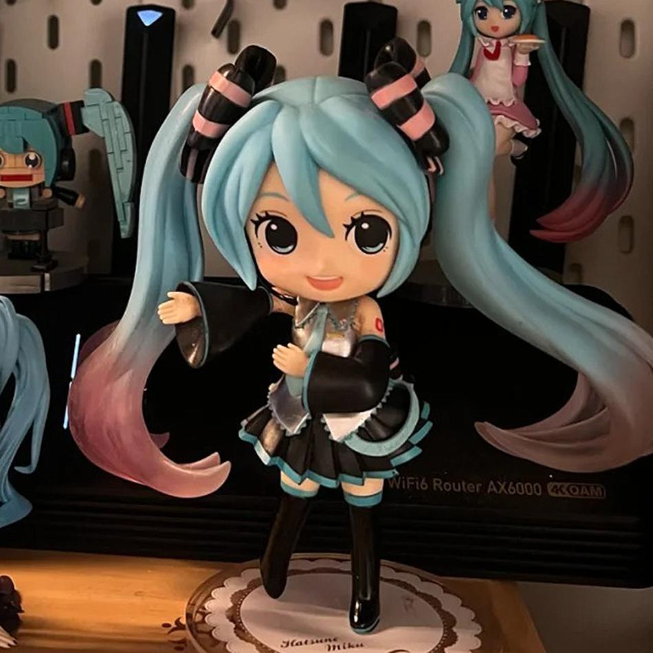 Hatsune Miku Anime Figure Toys Pink Cherry Dress MIKU Kawaii Cartoon PVC Action Q Version Model Dolls Birthdays Gifts Kids Gifts