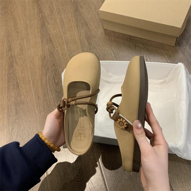 Baotou Half Slippers Women's Summer Wear 2025 New Lightweight Flat Bottom One Pedal Lazy Half Drag French Cool Slippers