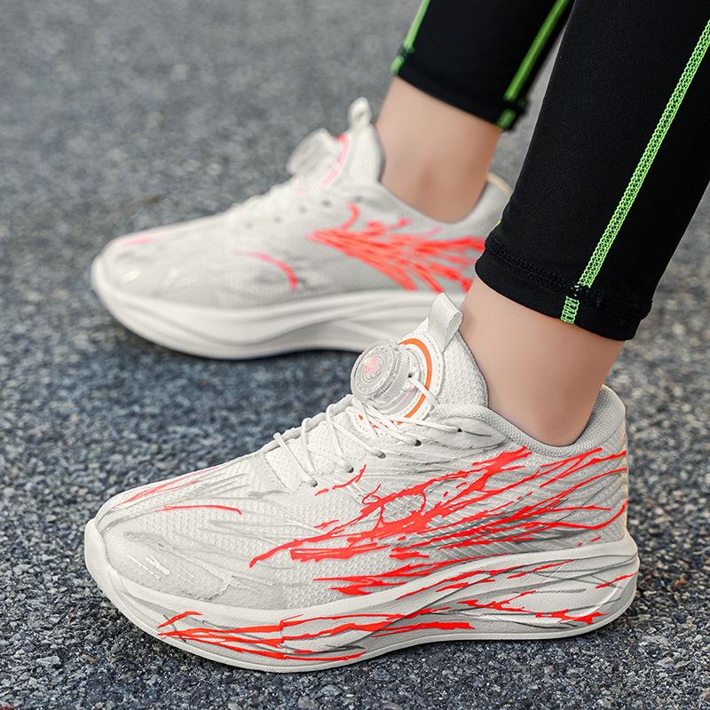 

2025 autumn new middle-aged and older children s shoes boys and girls fashion versatile small shoes non-slip and lightweight 40