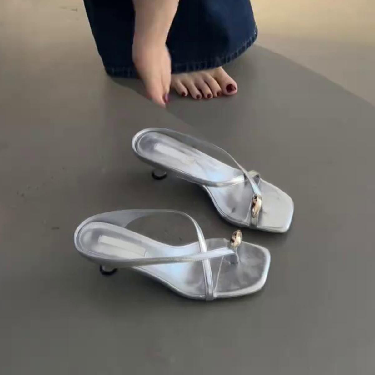 

Blue Cabinet Edition~ French Temperament Metal Buckle Sleeve Toe High Heel Sandals Women s One Word with Cool Slippers Wear Roman Slippers 40 серебряный