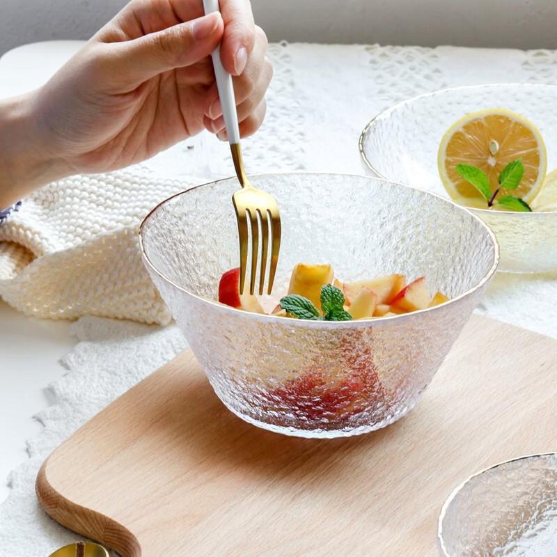 Darian Glass Salad & Dessert Bowl