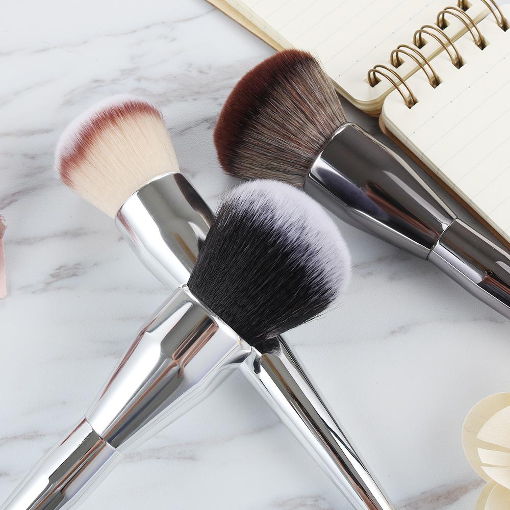 Single Large Loose Powder Brush Makeup Brush Single Pointed Handle Loose Powder Blush Brush Honey Brush Makeup Tool