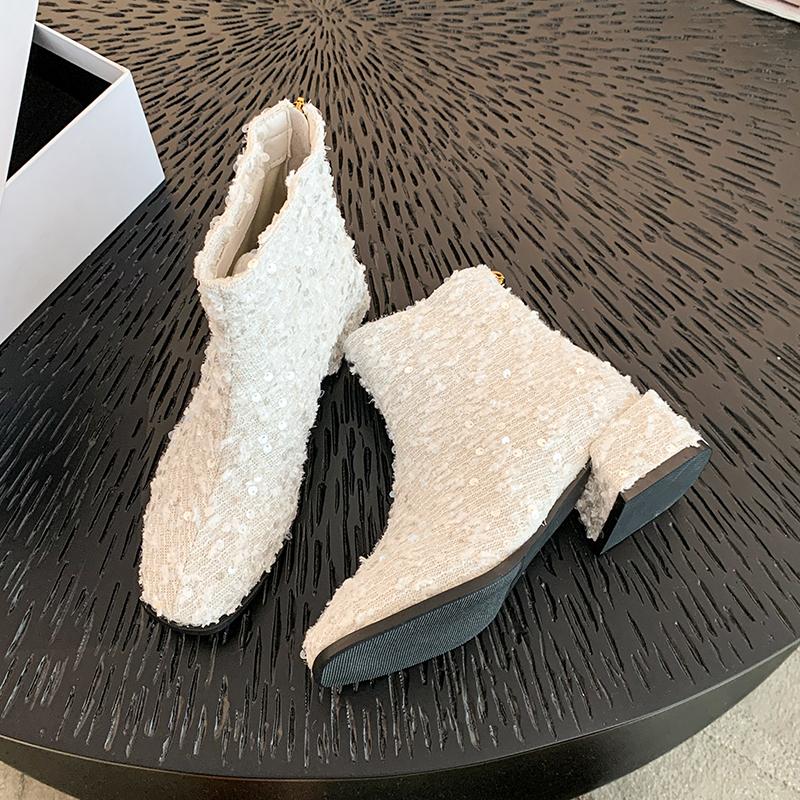 Módní internetové celebrity semišové kotníkové boty dámské robustní podpatek 2025 nová zimní móda temperament všestranné boty do poloviny lýtka