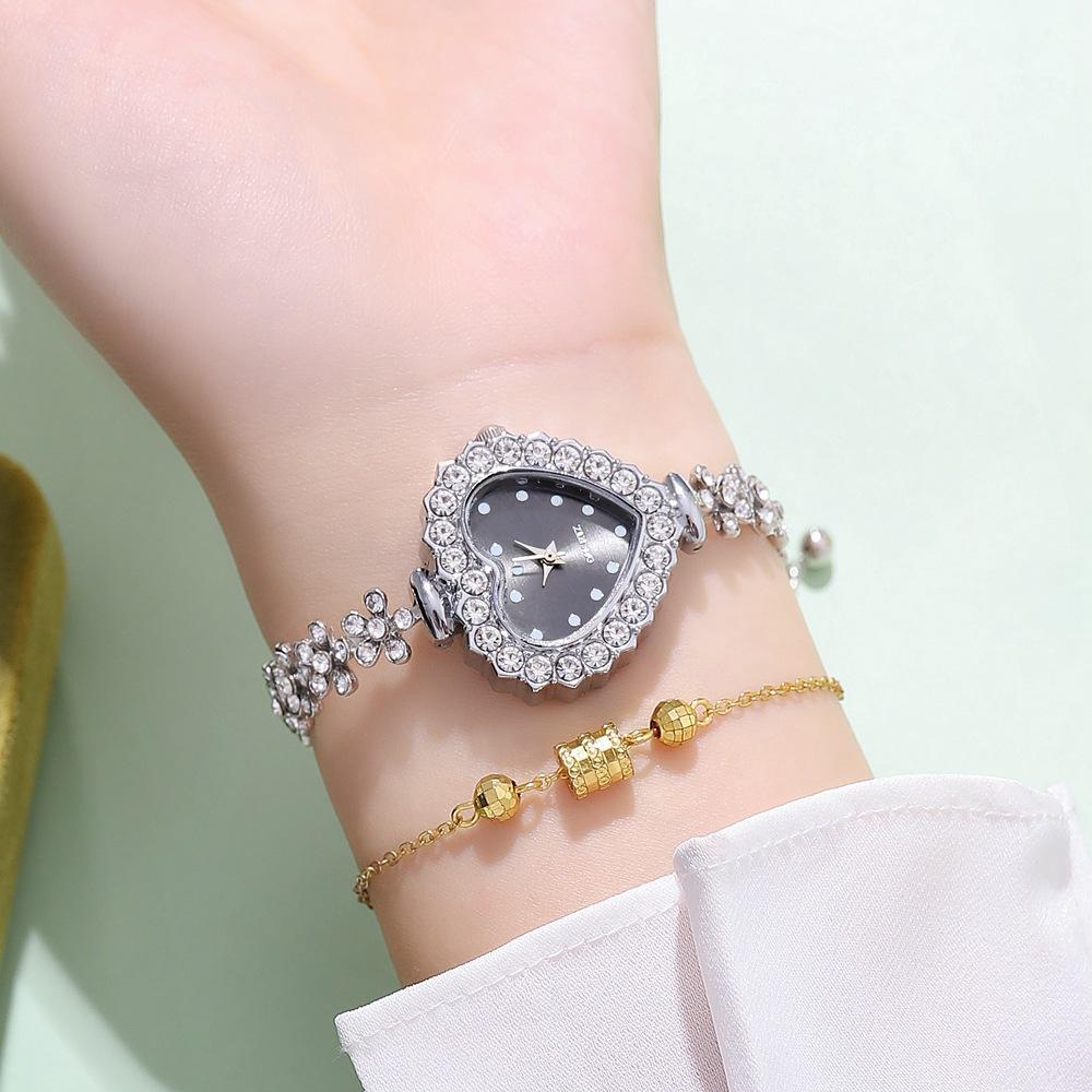 Top Brand Luxury Crystal Women Bracelet Watches Fashion Diamond Ladies Quartz Watch Steel Female Wristwatch Montre Femme
