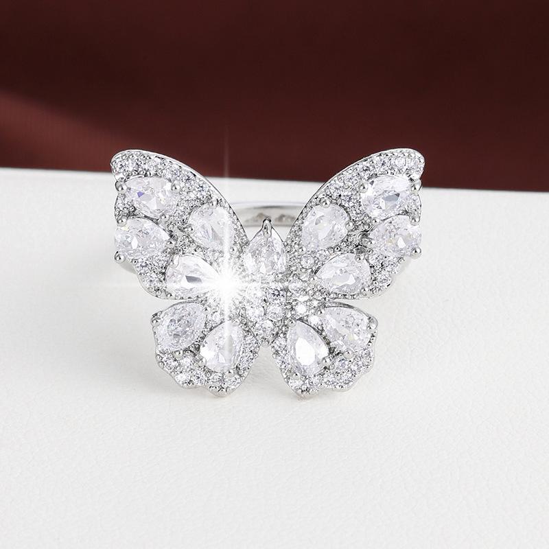 Exquisite Butterfly Zirconia Women's Ring in Pure Copper