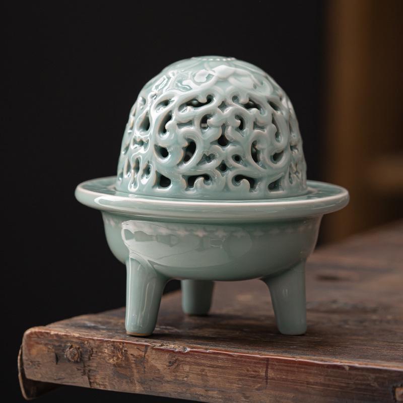 Blue Porcelain Suanni Beast Coil Incense Burner with Lid