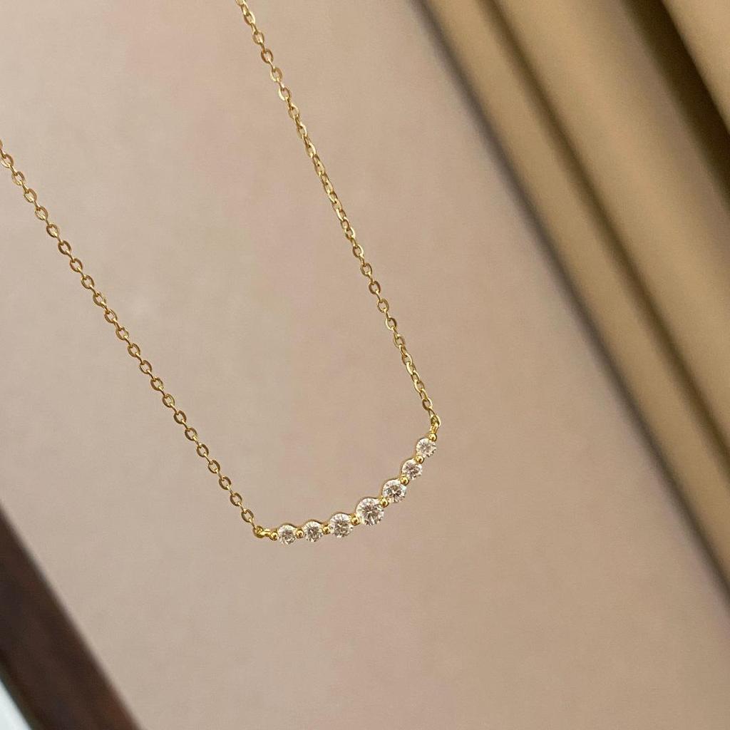 Sparkling Moissanite Diamond Necklace: Gold-Plated 925 Sterling Silver Pendant with Clavicle Chain