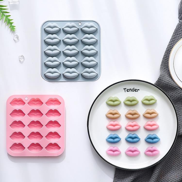 15-hole Lip Silicone Molds 3d Women Lips Holiday's Day Fondant Chocolate Mold for Candy, Candles, Ice Cube, Wedding Party Decor
