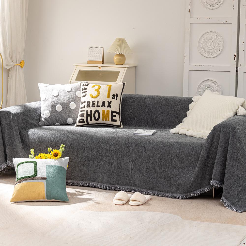 Легкое роскошное скандинавское однотонное полотенце для дивана из шенилла — фото 8