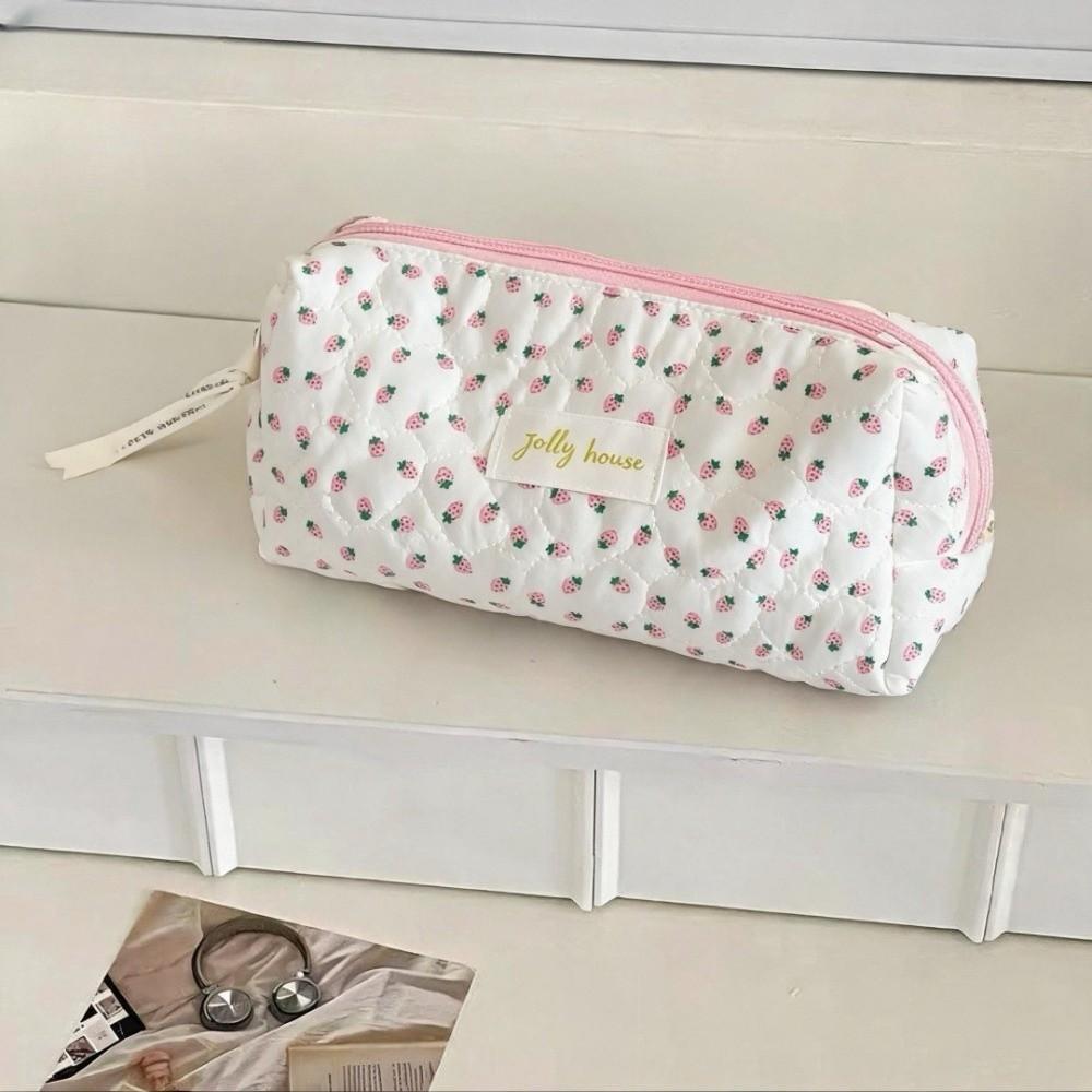 Strawberry Pattern Makeup Organizer Cotton Travel Makeup Pouch Cosmetics Storage