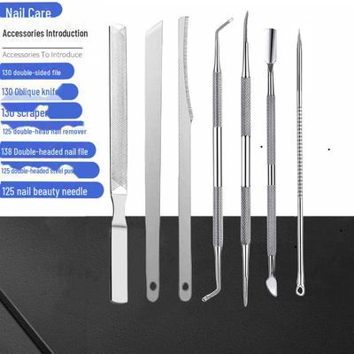 Ensemble de manucure et pédicure en acier inoxydable: Comprend un dissolvant de callosités, un coupe-ongles et une aiguille contre l'acné.