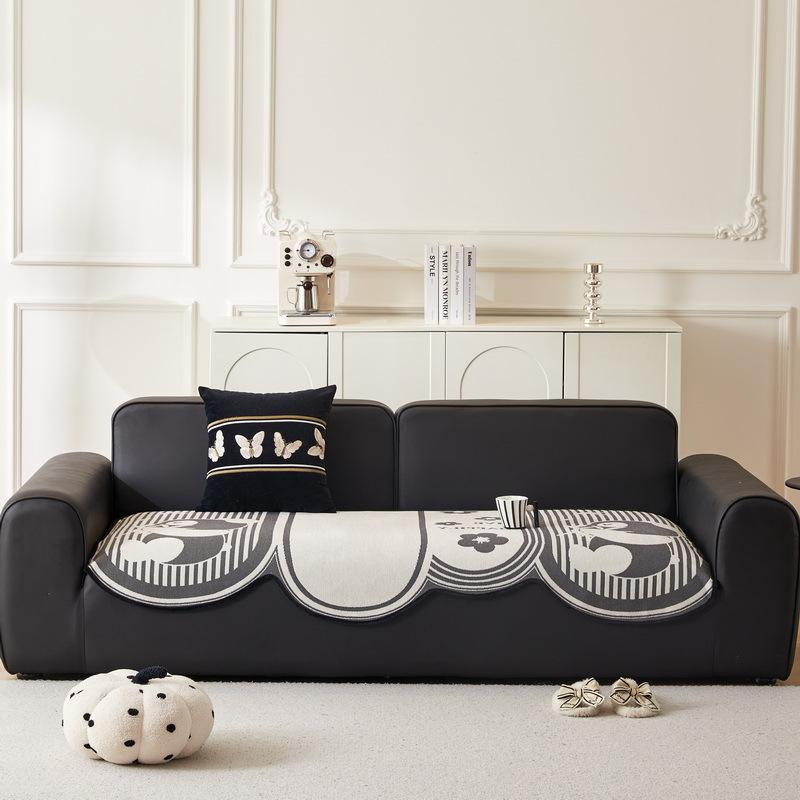 Special-Shaped Sofa Cushion Is Universal In All Seasons, New Irregular Sofa Cover, Light Luxury, High-End Non-Slip Sofa Seat Cushion