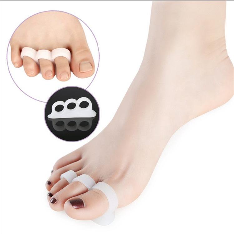 Three-Hole SEBS Toe Separator & Hallux Valgus Corrector