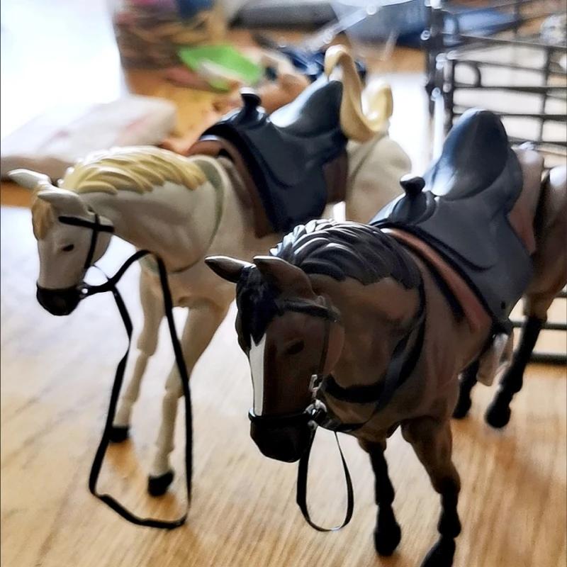 Cartoon 1/12 Horse Figure Figma Anime Action Animal Movable Horse Statue Collectible Model Dolls Desktop Decoration Gift Boy Toy