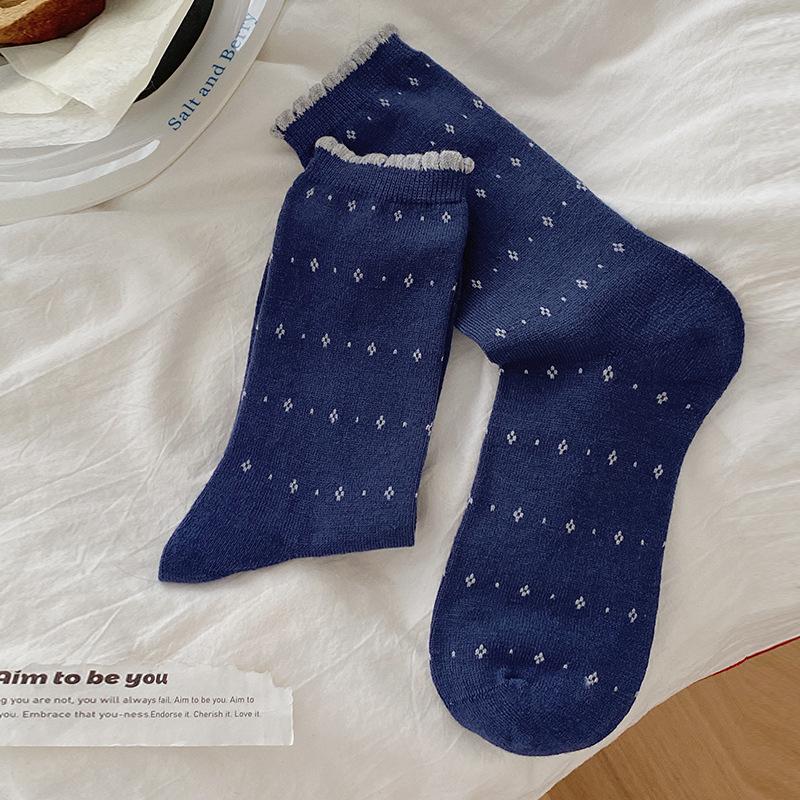 

Female Autumn and Winter Thickened Warm Retro Floral Lace Wool Tube Pile Socks 1 pair темно-синий