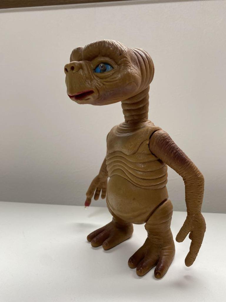 [USED] E.T. Figure with Glowing Eyes, Approximately 20cm