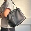 Kleine Niche Luxe Toplaag Koeienhuid Okseltas Minimalistisch En Ontspannen Lui Schoudertas Minimalistische Handgedragen Draagtas Grote Capaciteit