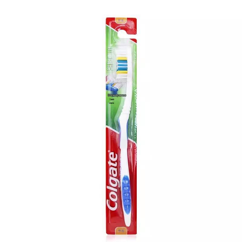 Зубная щетка Colgate Triple Deep Clean