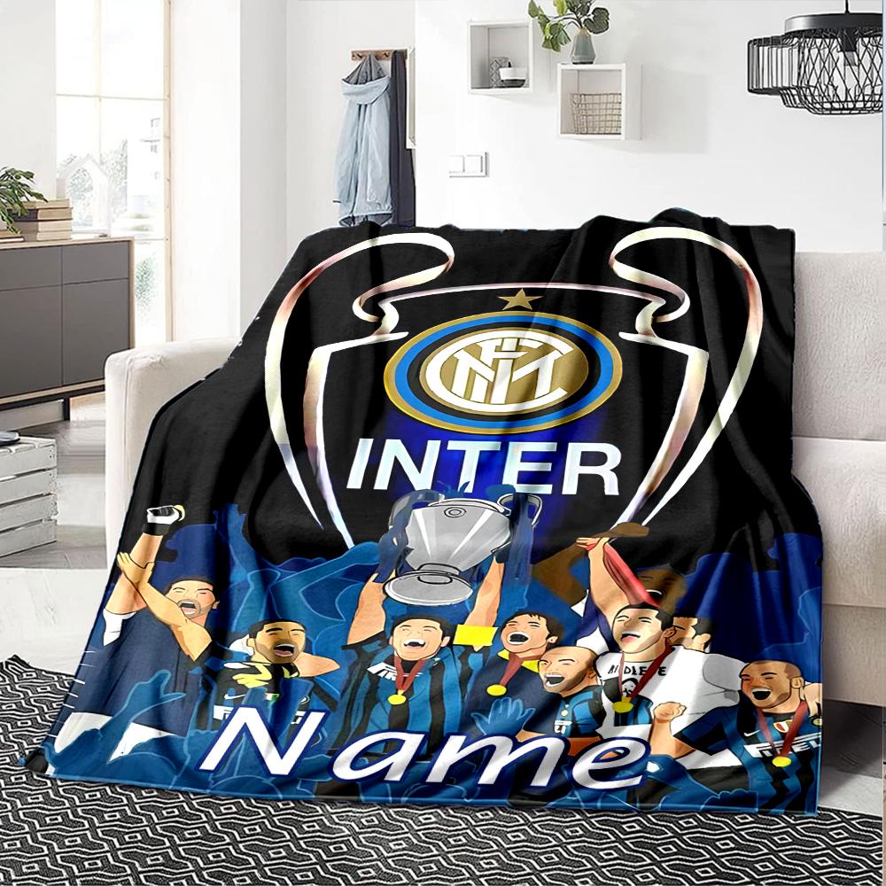 Personalisierbare Decke mit Name, Inter Mailand, Weich & Warm, für Sofa, Büro, Bett, Reise, Mittagspause, Geschenk, Geeignet für Alle Jahreszeiten