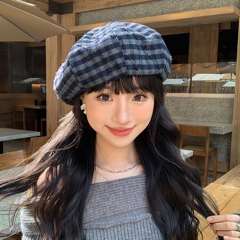 Retro Literary Plaid Beret Women's Autumn and Winter New Versatile Face-showing Small Octagonal Hat Temperament Painter Hat Pumpkin Hat