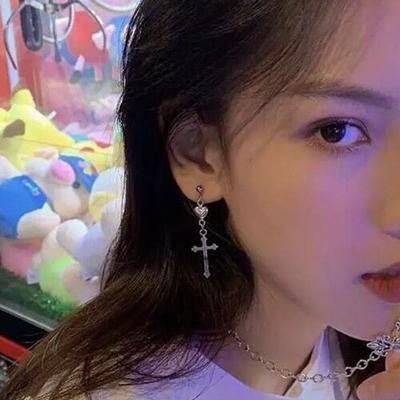 Japan and South Korea  Retro Cross Heart Dark Girl Personality Cool Nightclub Exaggerated Unique Personality Earrings
