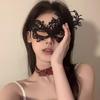Makeup Dance Party Mask Half-face Sexy Lace Feather Mask Halloween Mask Posing Props Headgear