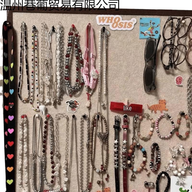 Custom Felt Pinboard Wall Stickers - Self-Adhesive Color Block for Photo Display In Dorm or Study Room