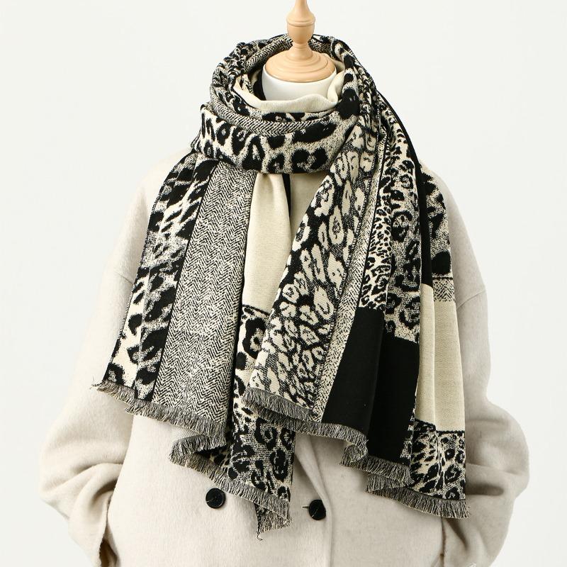 New Hot-selling Leopard Print Imitation Cashmere Versatile Long Towel Women's Office Air-conditioned Room Thickened Warm Trend Scarf