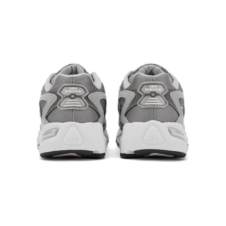 New Balance 725 Grey Unisex Sneakers Team-Away-Grey ML725P