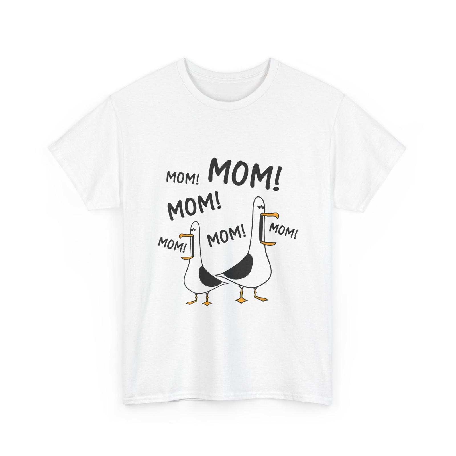 Funny Mom Seagull T-Shirt, Mama Seagulls Mothers Day T-Shirt XXXL