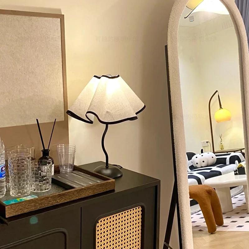 LED Table Lamp Nordic Petal  Fabric12W Tricolour Light US/EU For Living Room Home Bedroom Atmosphere Decoration LED Night Light
