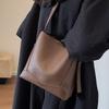 Popular Small Bags Women's Autumn and Winter Versatile New Retro Shoulder Messenger Bag Women's Texture Bucket Bag