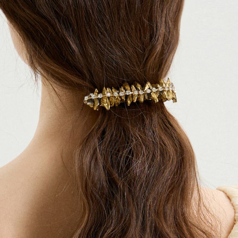 

Жан Поль Кларисс Натуральный Камень Кристалл Автоматическая Брошь LFAC0396 Silver