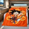 1pz Coperta in Flanella con Stampa Son Goku, Alta Qualità per Tutte le Stagioni, Decorazione per la Casa, Calore e Comfort, Perfetta per Regali di Natale