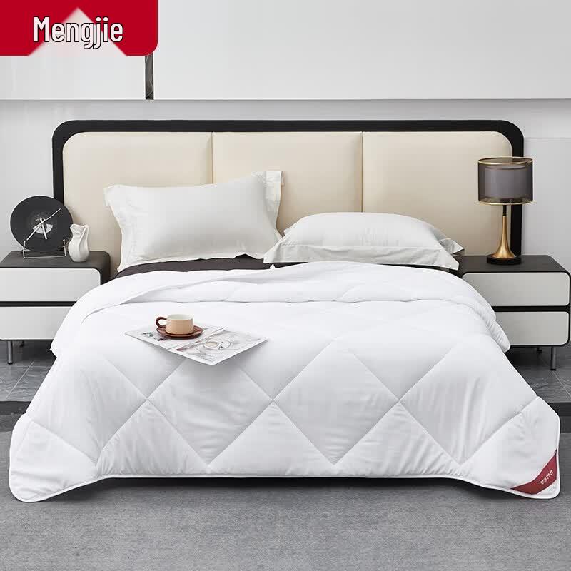 Mengjie 6D Fiber Four-Season Quilt