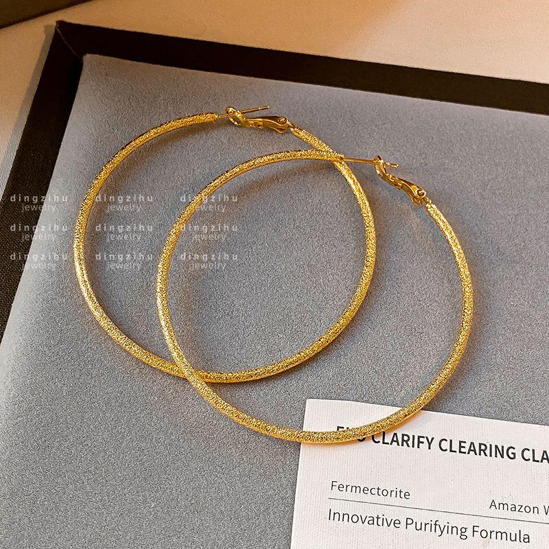 

and American Exaggerated Statement Earrings for Women, High-End Luxury, Elegant Hoop Earrings with Fine Shimmer, Matte Gold Large Hoop Earrings 3cm Gold