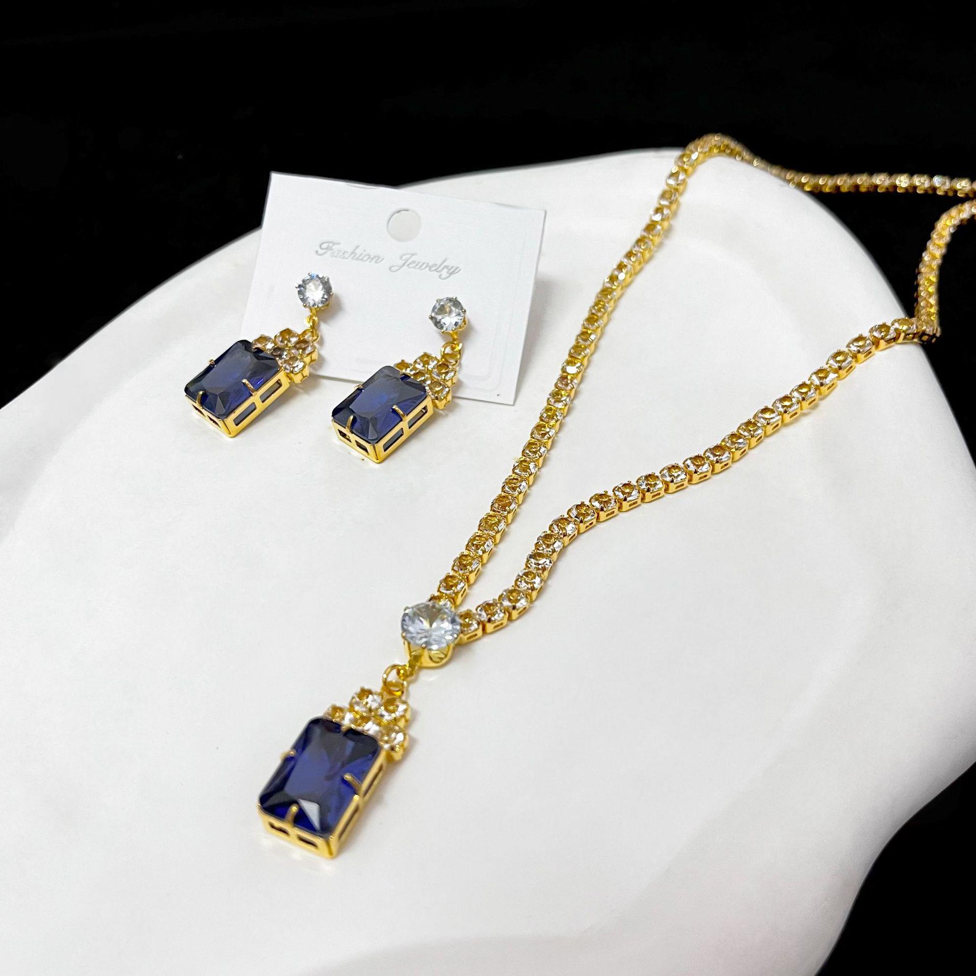 Elegant Zircon Copper Earring & Necklace Set