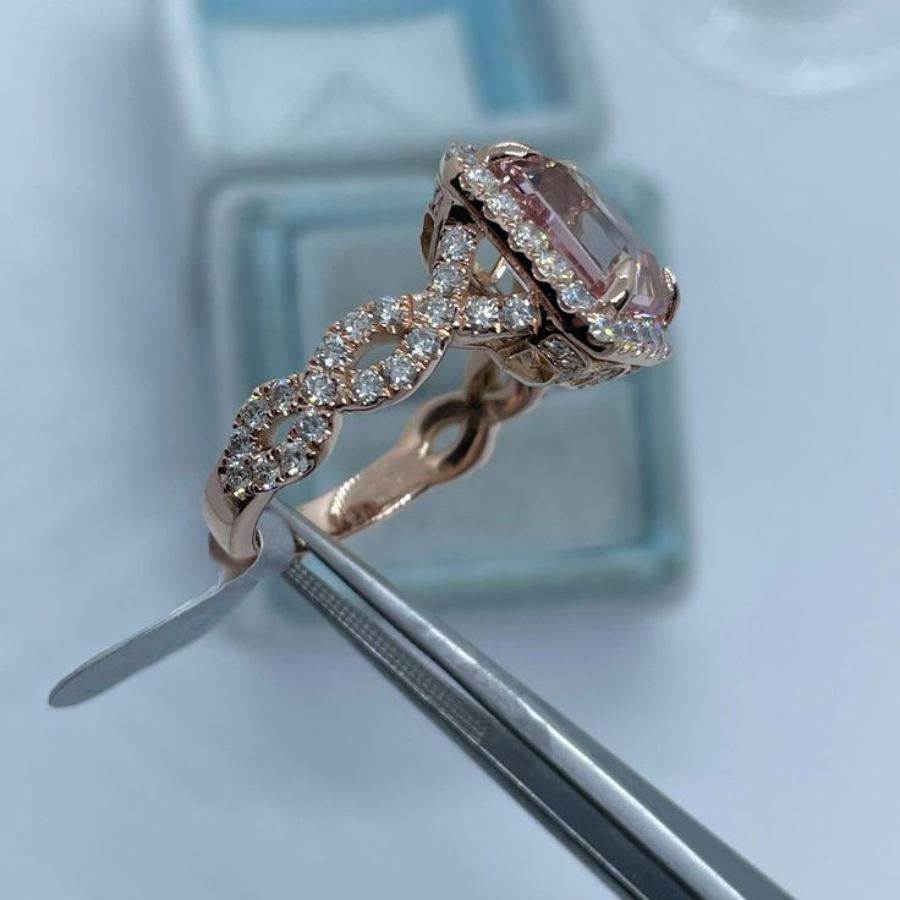 Gorgeous Rose Gold Color Inlaid Champagne CZ Women's Ring Square Design Daily Wear Party Jewelry