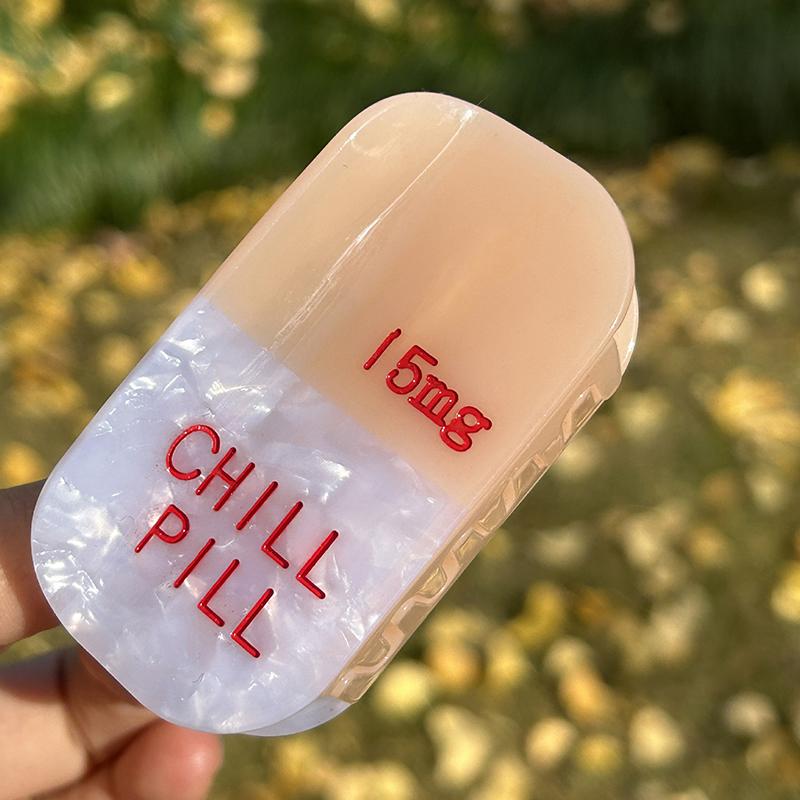 Korean Style Creative Acetic Colorful Chill Pill Hair Claw All-Match Cute Shark Clip Fun Spoof Headwear For Women Hair Accessory