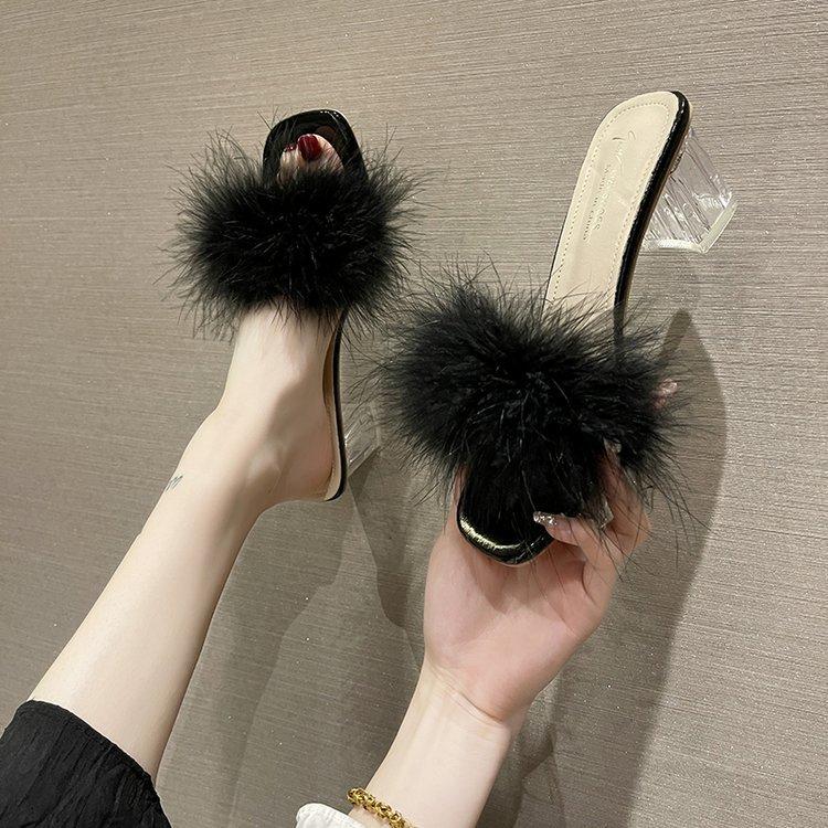 [Youshilai] 2025 Summer New Crystal and Transparent Cool Slippers Women's Fluffy Slippers Simple and Generous