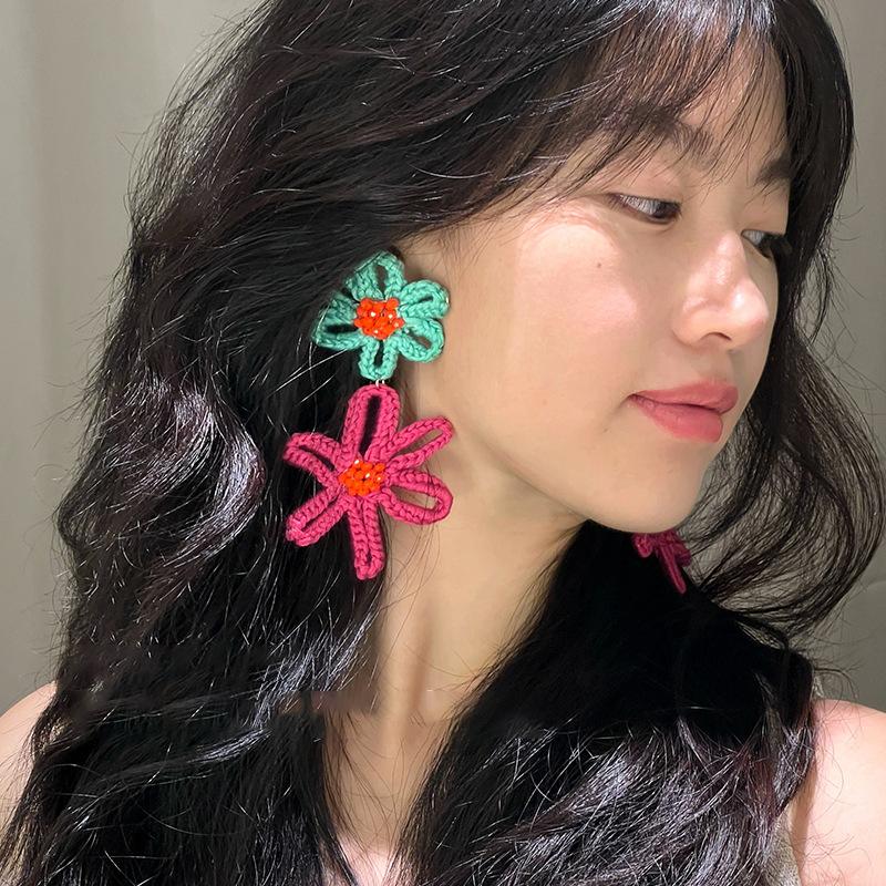 Woven Wool Wound Flower Stud Earrings Exaggerated Personality Earrings Versatile Temperament Earrings