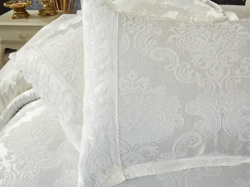 Elani New Season Special Edition Комплект підодіяльників із синелі, 3 шт. Покривало 250x250 Наволочка 50x70 2 шт. Бавовняно-атласна тканина з французьким мереживом