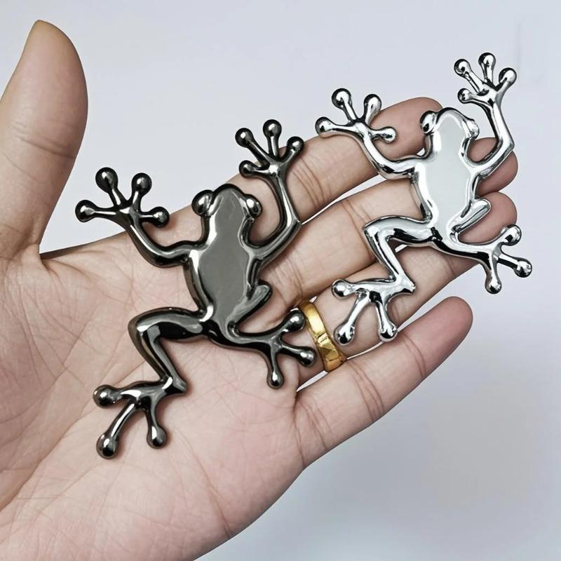 3D Metal Frog-shaped Car Sticker: Fun Car Badge for Trunk, Fender and Door Decoration & Modification Accessories