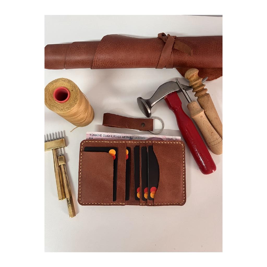 Echtleder-Geldbörse mit Karten- und Bargeldfach – personalisierter Namensdruck (SchlüsselanhängerGeschenk)